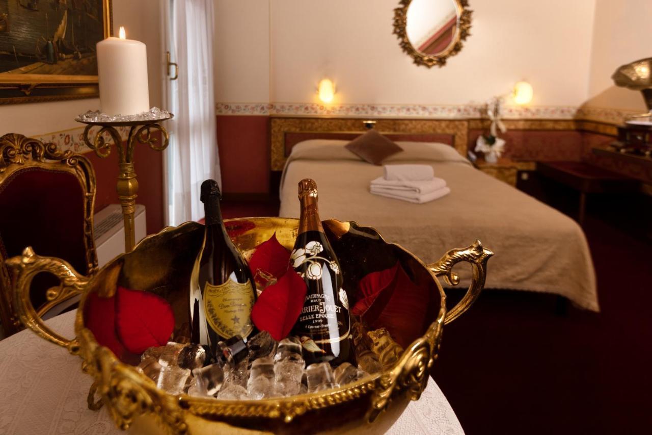 Hotel Villa Pigalle Tezze sul Brenta Extérieur photo