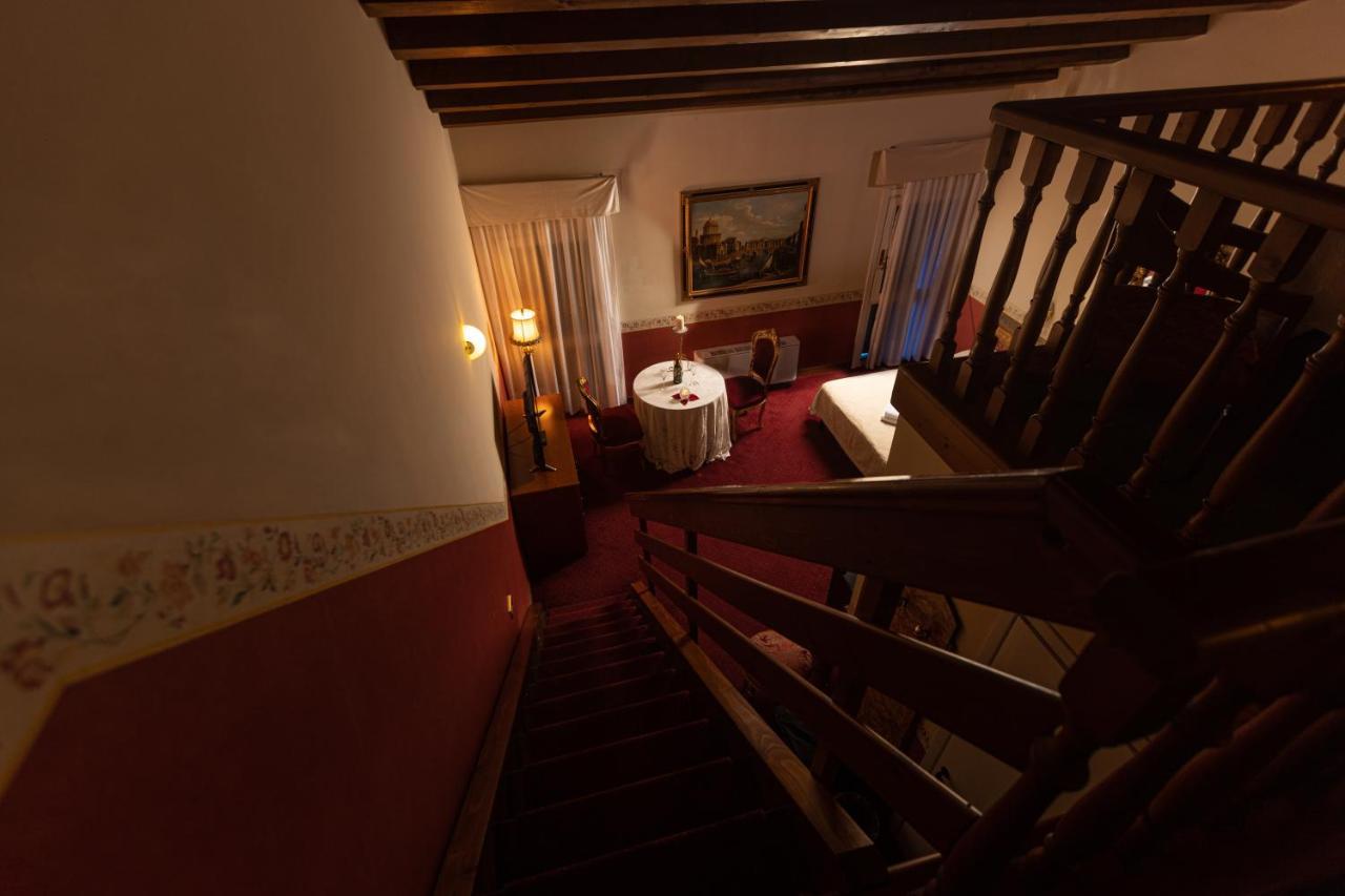 Hotel Villa Pigalle Tezze sul Brenta Extérieur photo